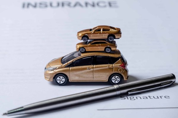 Assurance auto : les avantages d'une souscription en ligne
